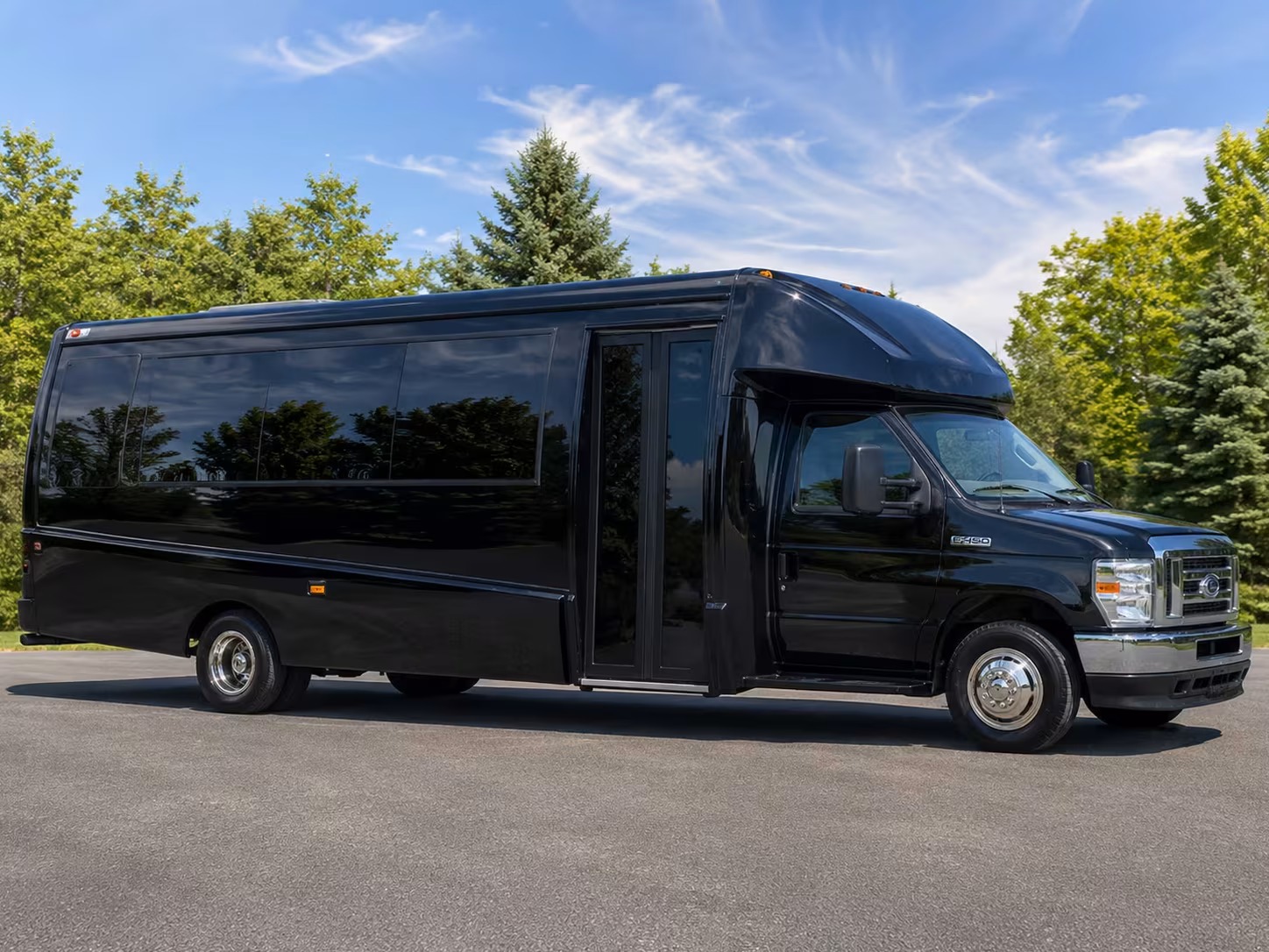 15 passenger minibus