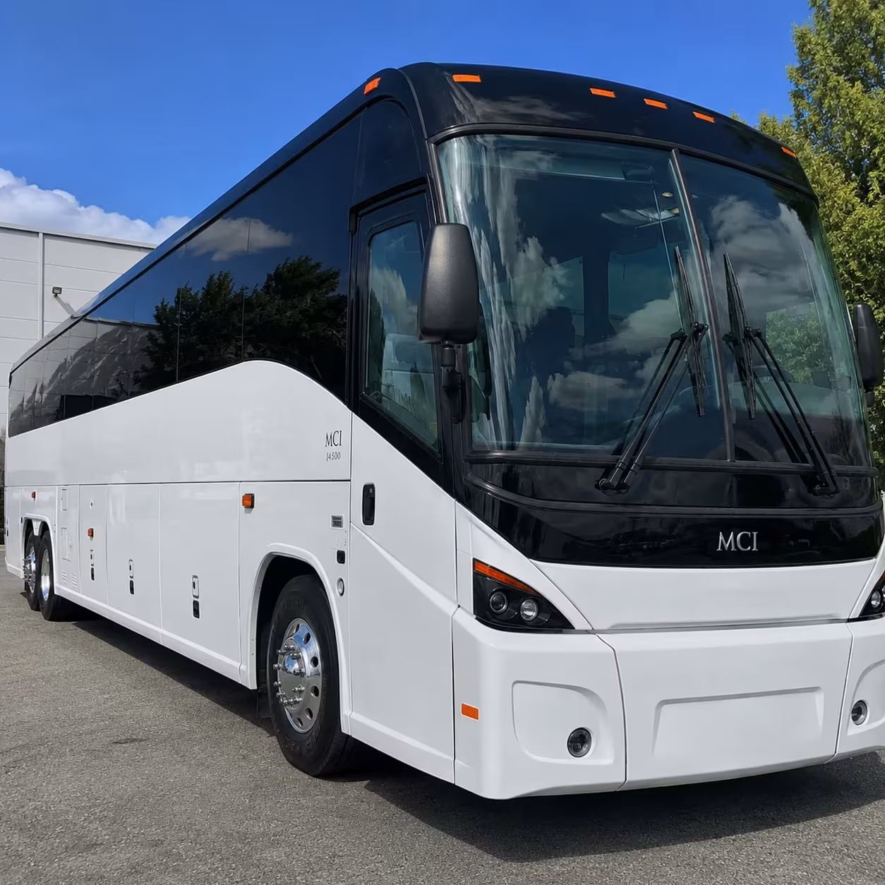 new bedford corporate event and conference shuttle buses